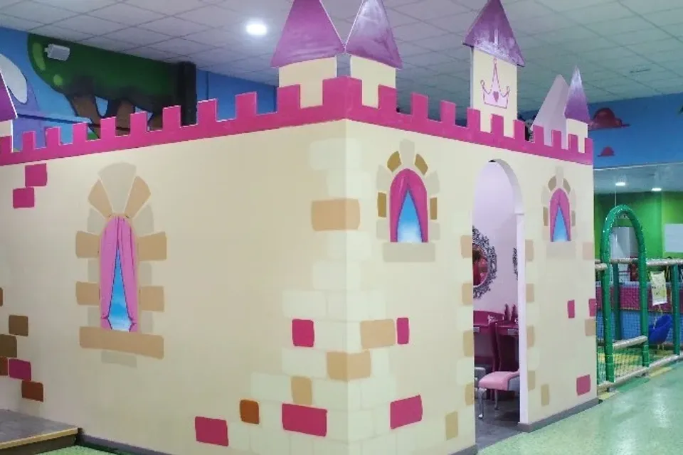 El Bosque Mágico: Parque infantil · San Vicente del Raspeig